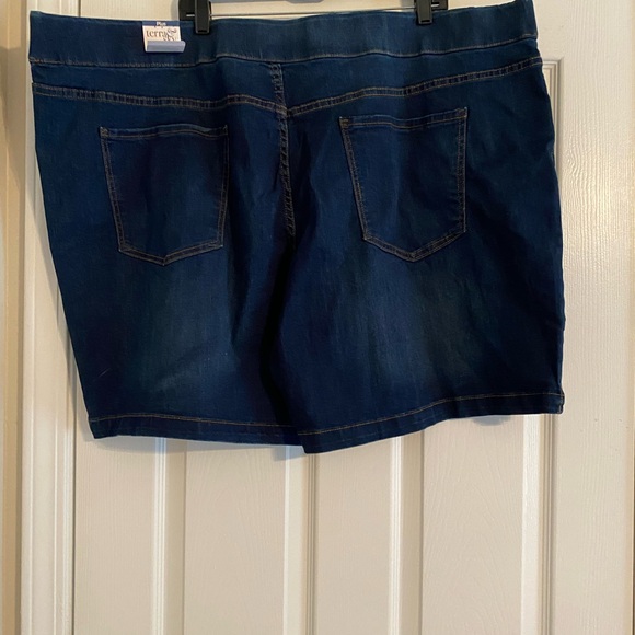 🐠 Terra& Sky Women’s Pull On Denim Jean Shorts. Plus. Size 4X. NWT.Pockets. - Picture 2 of 5